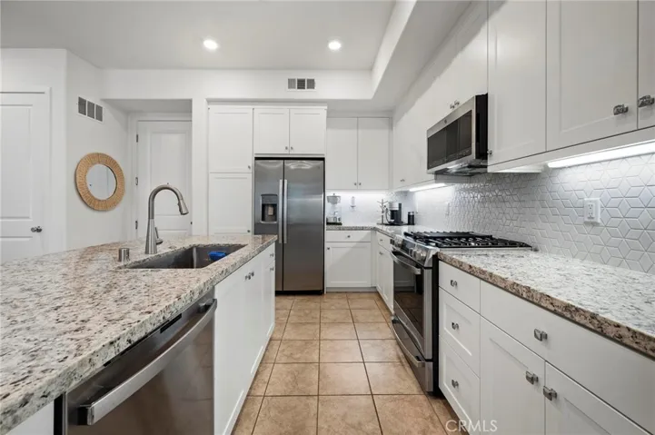 27410 Merlin Place 203, Valencia, California 91381