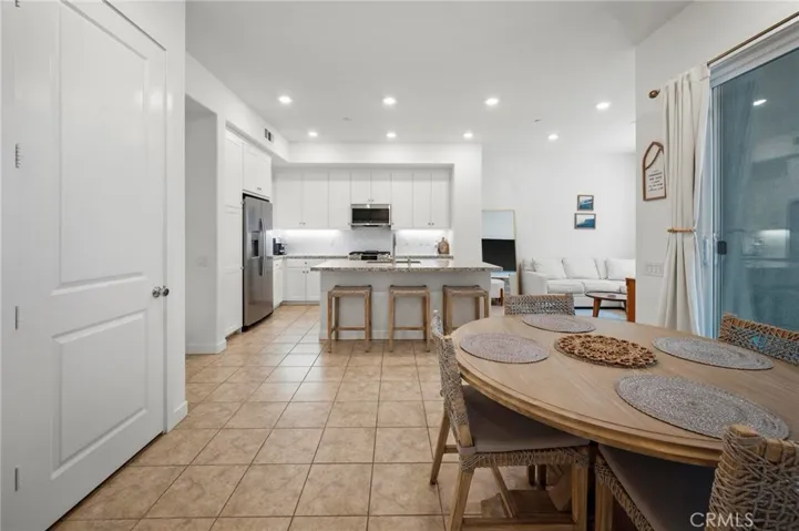 27410 Merlin Place 203, Valencia, California 91381