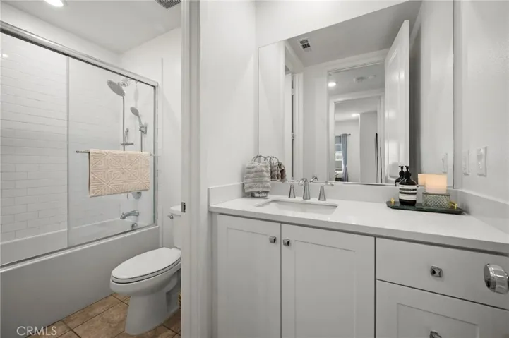 27410 Merlin Place 203, Valencia, California 91381