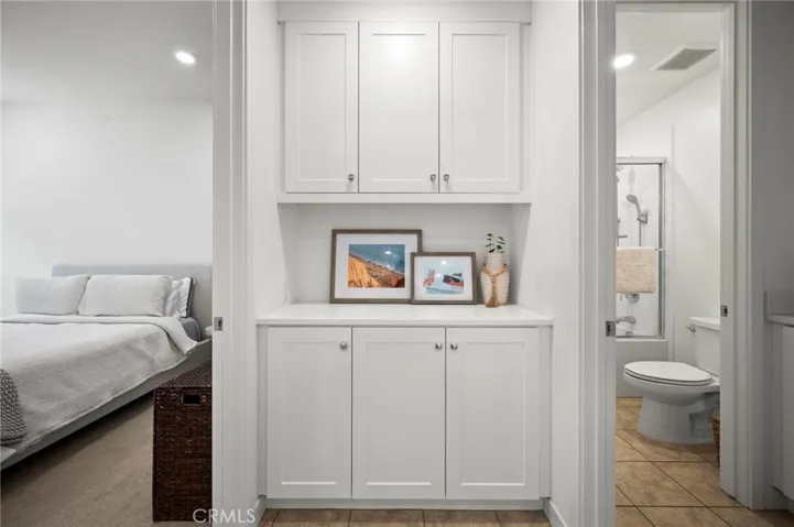 27410 Merlin Place 203, Valencia, California 91381