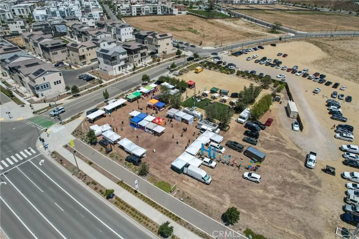 Farmers market every Saturday and Sunday