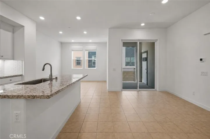 27410 Merlin Place 203, Valencia, California 91381
