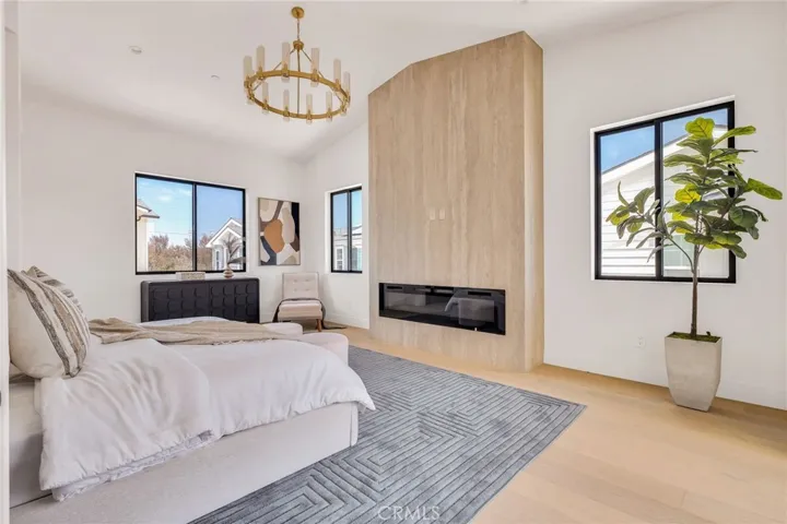 2307 Huntington Ln A, Redondo Beach, California 90278