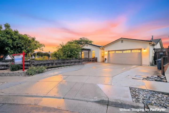 321 Via Loma, Morgan Hill, California 95037