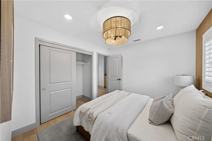 6272 Chinook, Westminster, California 92683