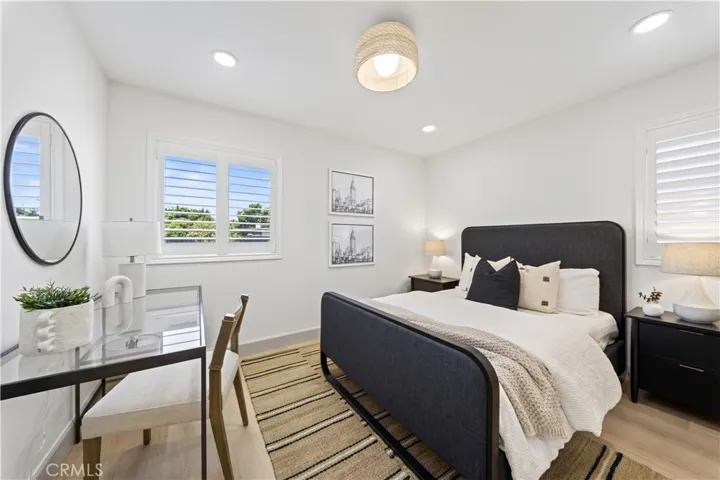 6272 Chinook, Westminster, California 92683