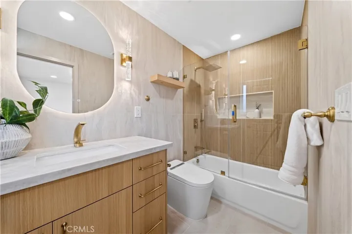 6272 Chinook, Westminster, California 92683