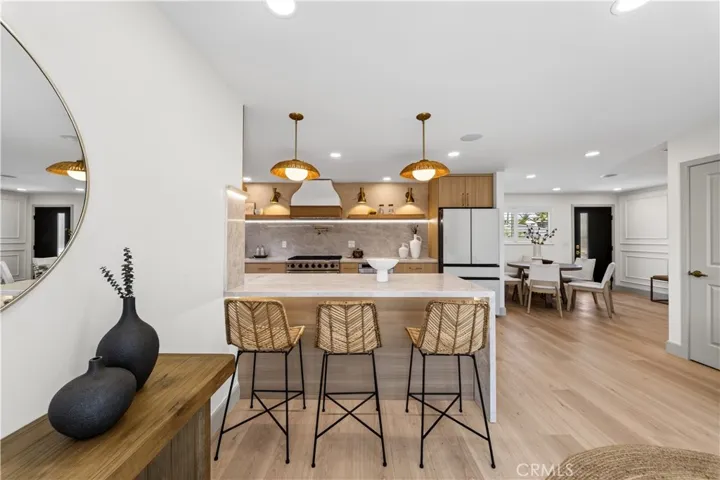 6272 Chinook, Westminster, California 92683