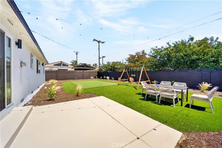 6272 Chinook, Westminster, California 92683