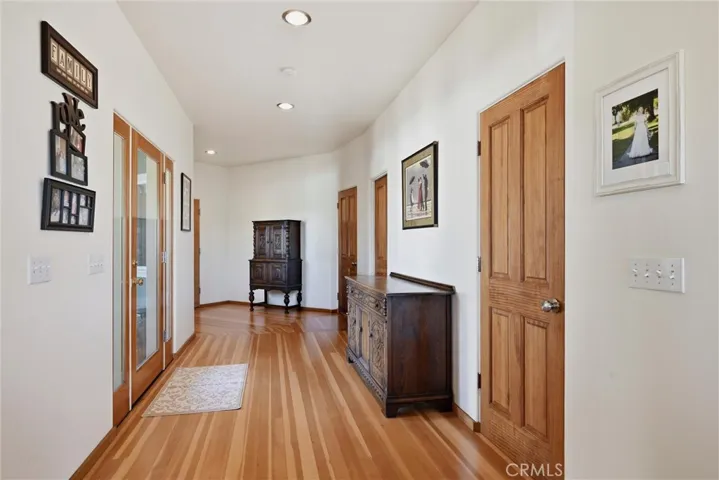 16542 Crescent Court, Hidden Valley Lake, California 95467
