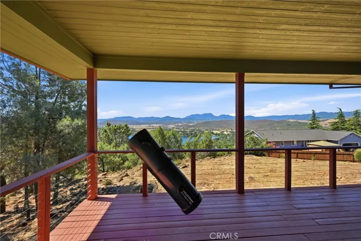 16542 Crescent Court, Hidden Valley Lake, California 95467