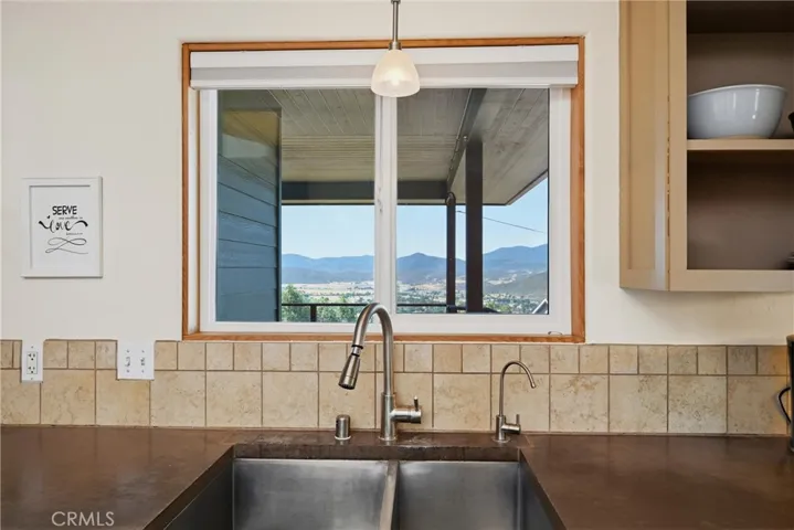 16542 Crescent Court, Hidden Valley Lake, California 95467