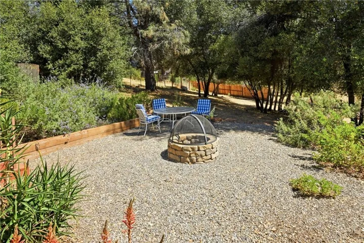 16542 Crescent Court, Hidden Valley Lake, California 95467