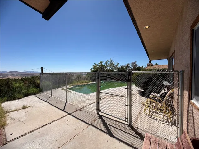 20 Hill Top Terrace, Barstow, California 92311