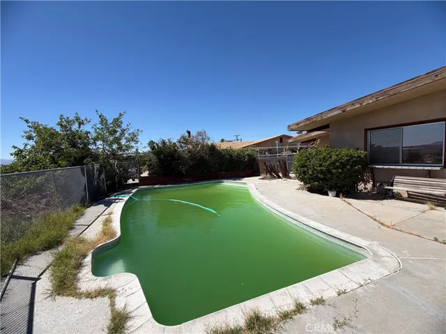 20 Hill Top Terrace, Barstow, California 92311
