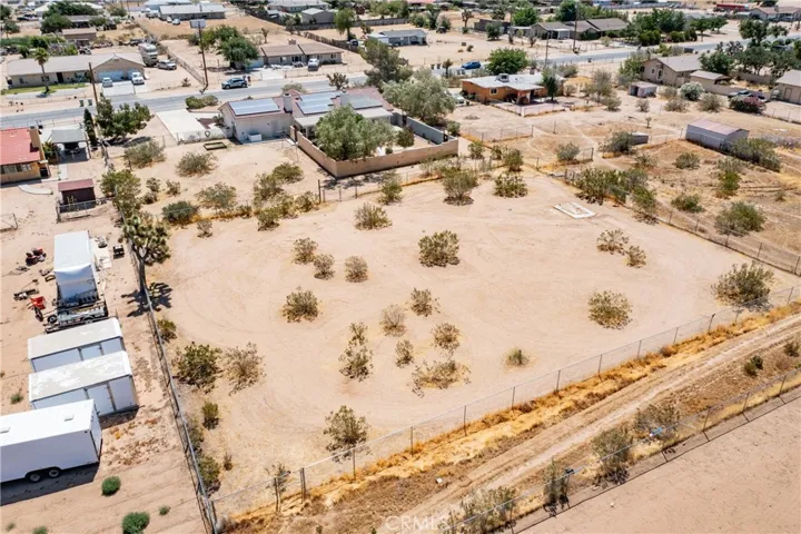 10658 9th Avenue, Hesperia, California 92345