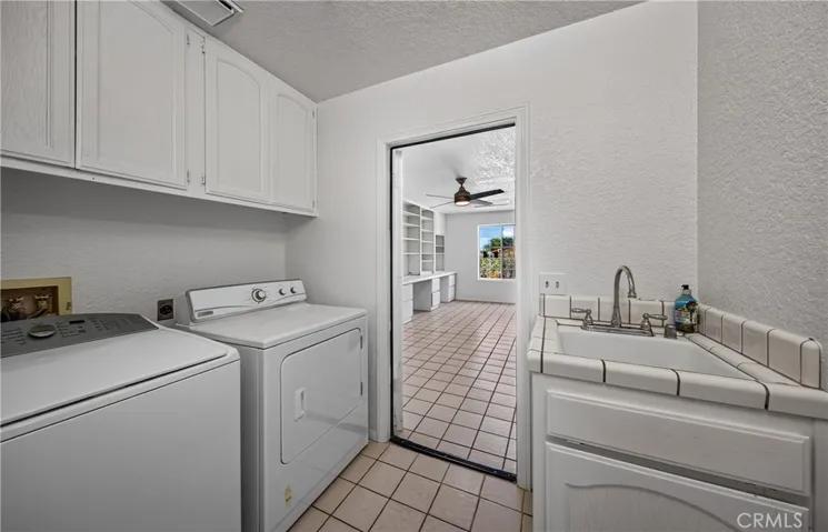 10658 9th Avenue, Hesperia, California 92345