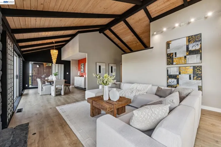 15 Surmont Ct, Lafayette, California 94549