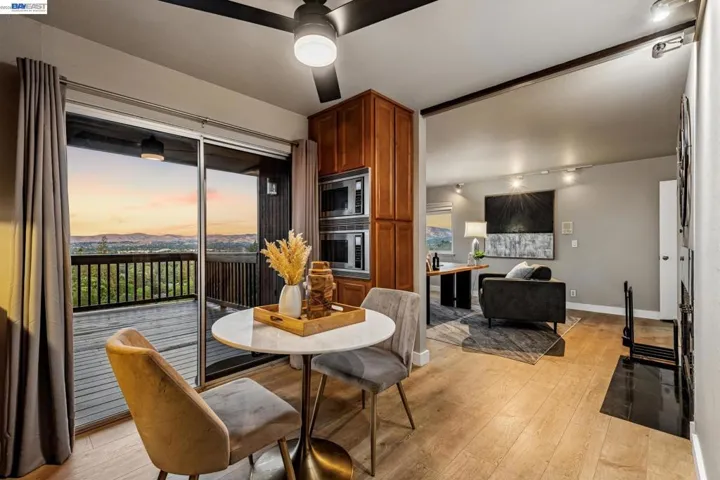 15 Surmont Ct, Lafayette, California 94549