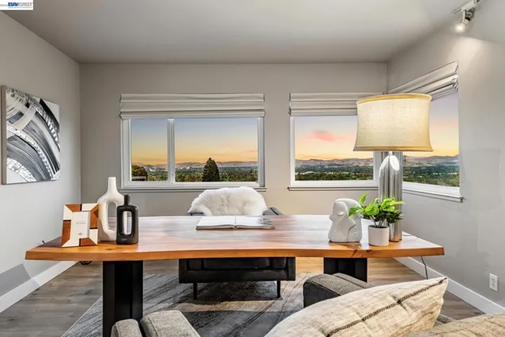 15 Surmont Ct, Lafayette, California 94549
