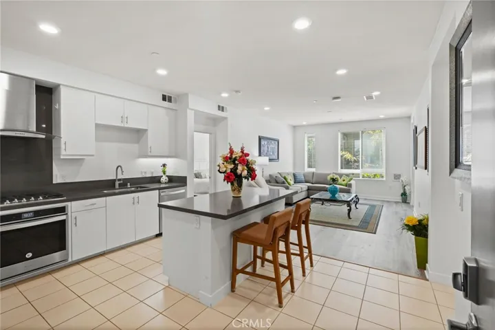 1218 Nolita, Irvine, California 92612