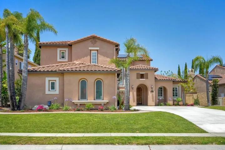 7438 Los Brazos, San Diego, California 92127