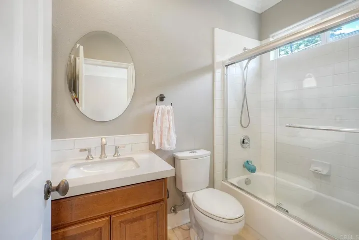 7438 Los Brazos, San Diego, California 92127