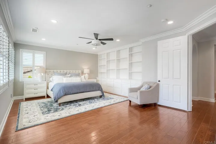 7438 Los Brazos, San Diego, California 92127