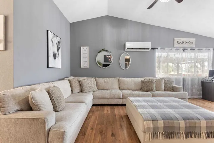 722 8th Street, Ramona, California 92065