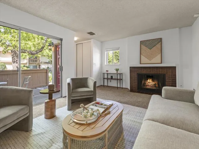 1970 Pomar Way, Walnut Creek, California 94598