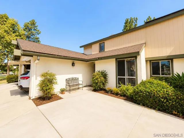505 Smoketree Gln, Escondido, California 92026