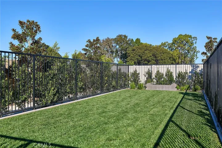 7248 Pointbreak Drive, Huntington Beach, California 92647