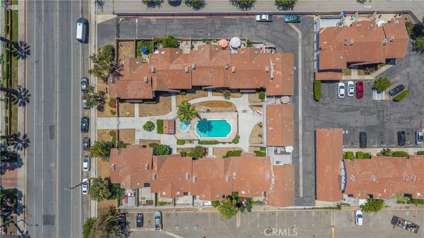 1013 W Linden 7, Riverside, California 92507
