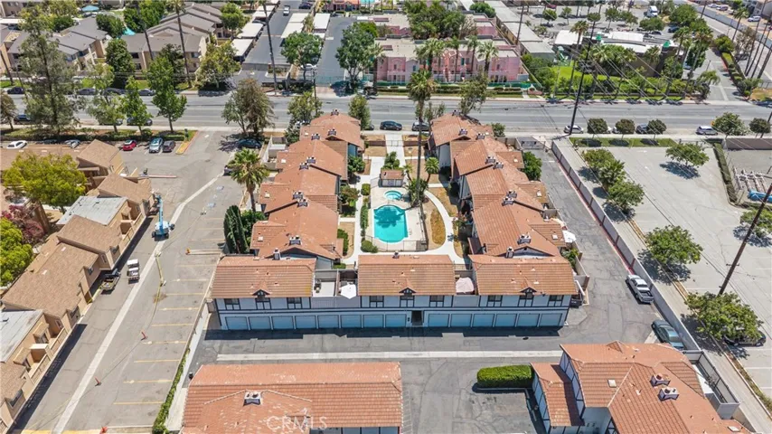 1013 W Linden 7, Riverside, California 92507