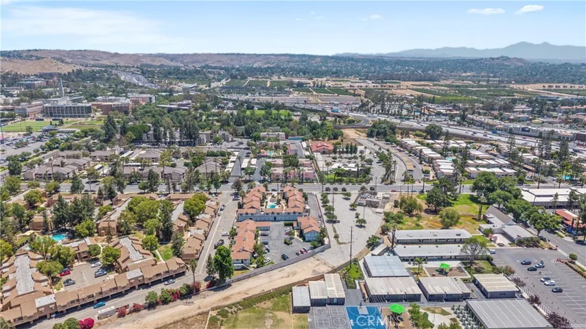 1013 W Linden 7, Riverside, California 92507
