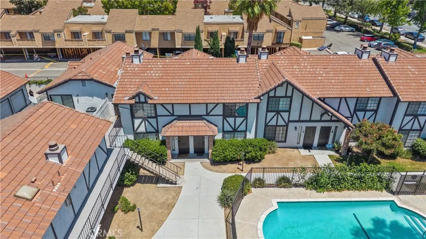 1013 W Linden 7, Riverside, California 92507