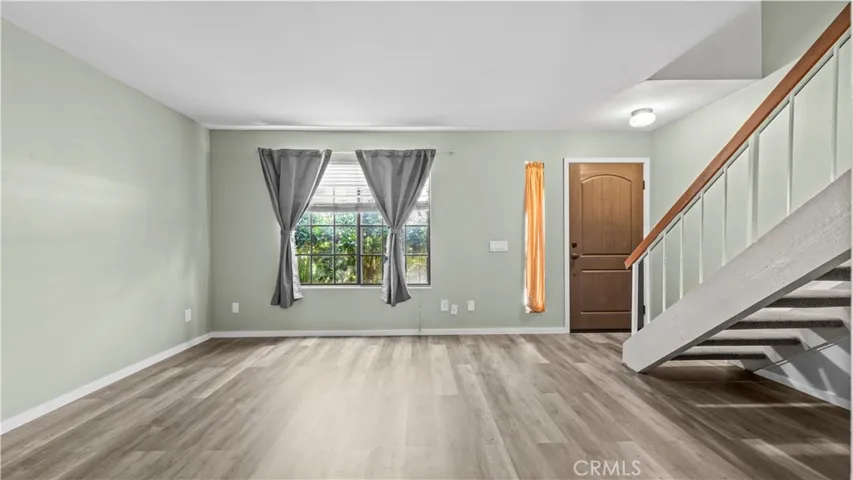 1013 W Linden 7, Riverside, California 92507