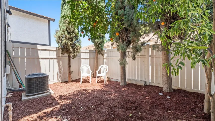 1013 W Linden 7, Riverside, California 92507