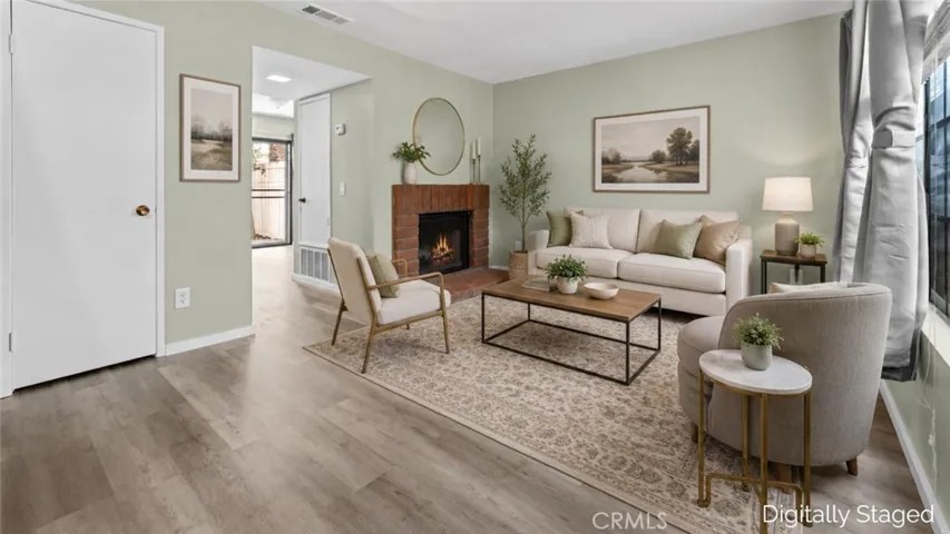 1013 W Linden 7, Riverside, California 92507