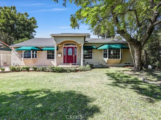 1315 W Valleyheart, Burbank, California 91506