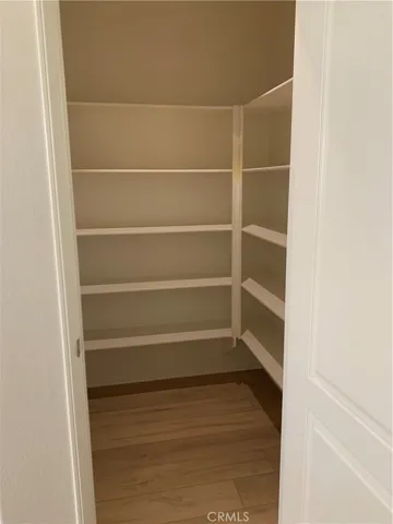 Walk-in Pantry