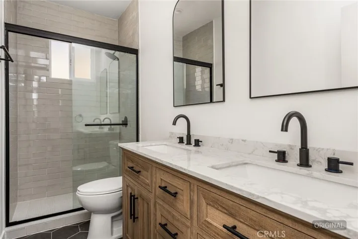 7523 Dalton Avenue, Los Angeles, California 90047