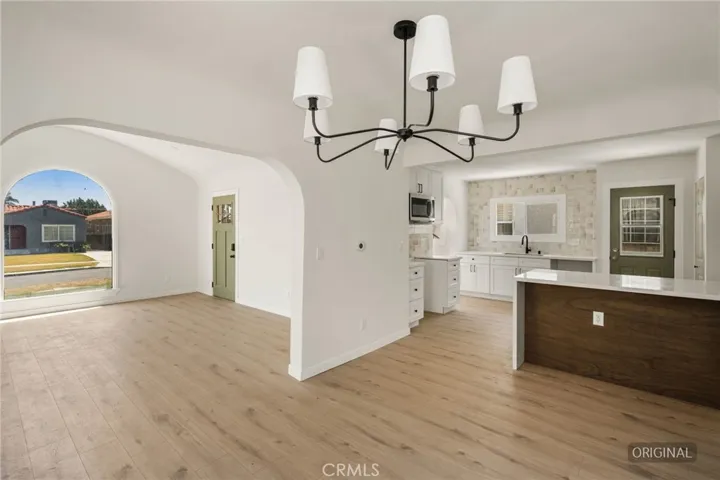 7523 Dalton Avenue, Los Angeles, California 90047