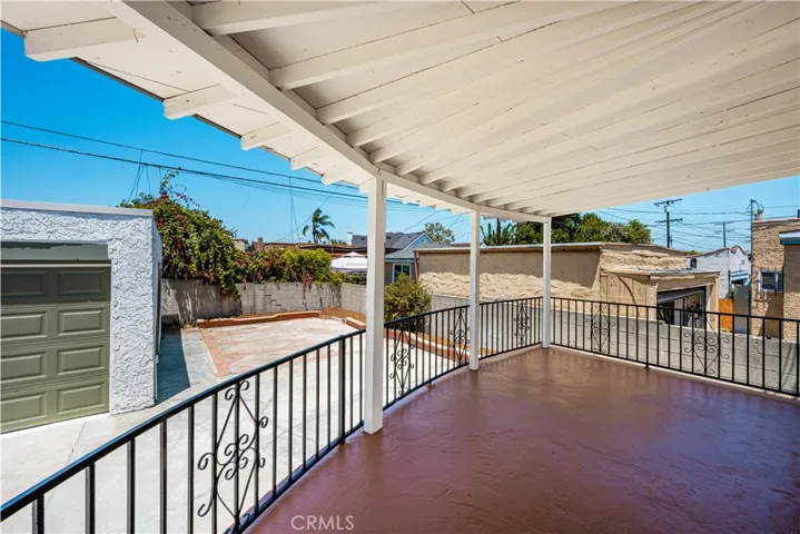 7523 Dalton Avenue, Los Angeles, California 90047