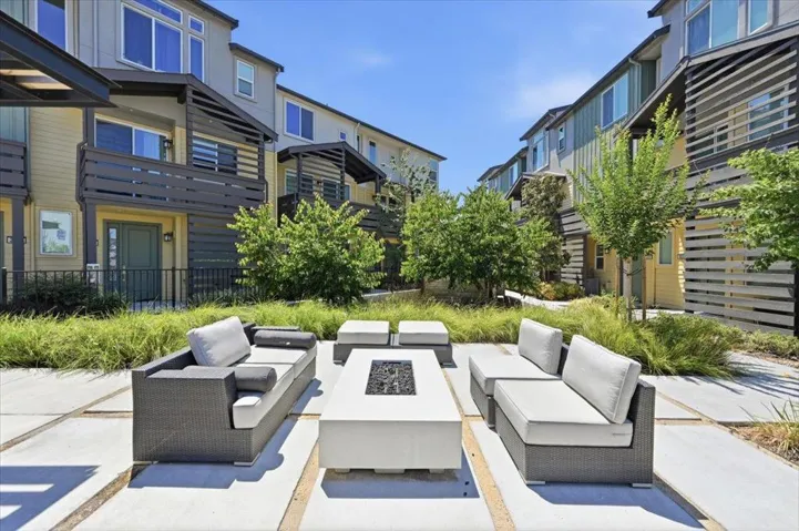 2027 Joshua Tree Circle, Milpitas, California 95035