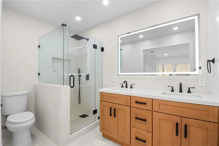 2137 Ostrom, Long Beach, California 90815