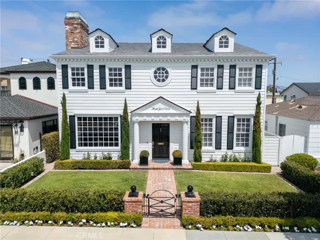309 Marigold Avenue, Corona Del Mar, California 92625
