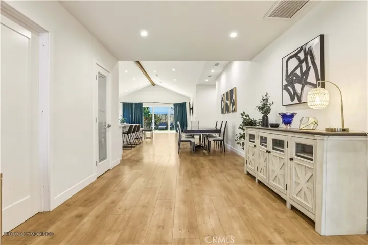 5907 Encino Avenue, Encino, California 91316 — photo 4