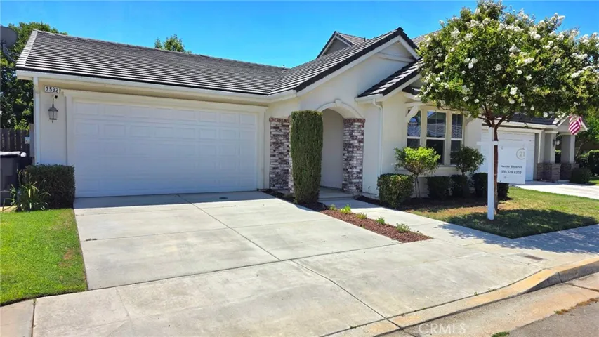 3532 Hampton, Clovis, California 93619