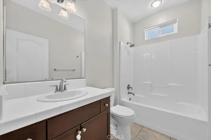 3532 Hampton, Clovis, California 93619
